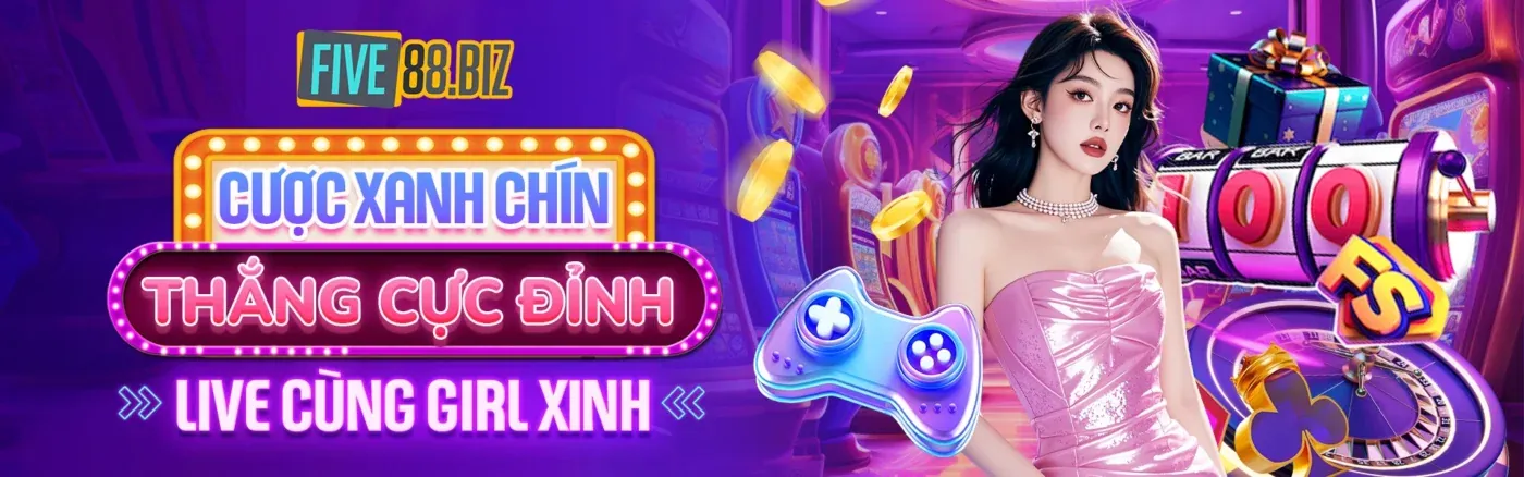 Sân bóng rổ với đồ họa phân tích trận đấu và logo CQ9
